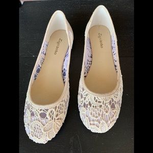 Lace Ballerina Flats
